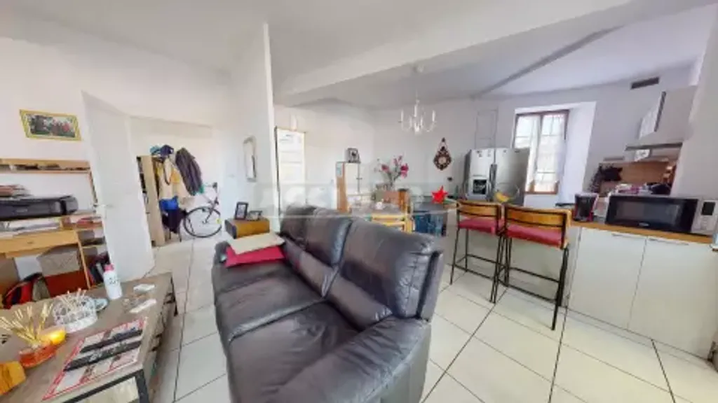 Achat appartement à vendre 2 pièces 73 m² - Villeneuve-lès-Lavaur