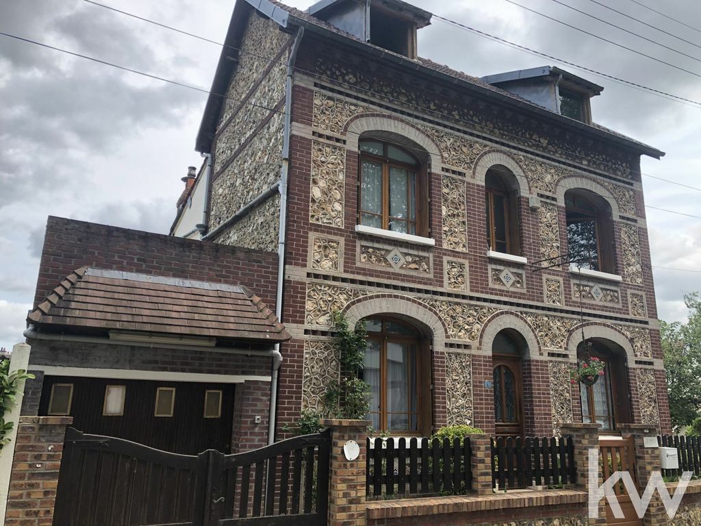 Achat maison à vendre 4 chambres 110 m² - Rouen