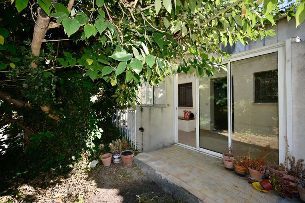 Achat maison à vendre 2 chambres 70 m² - Fontvieille