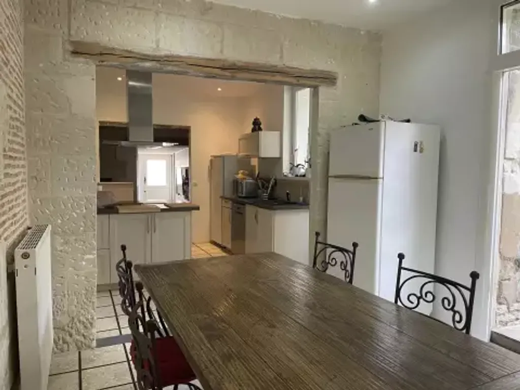 Achat maison à vendre 4 chambres 153 m² - Loudun