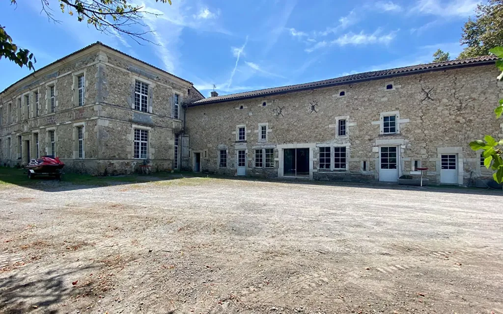 Achat maison à vendre 5 chambres 267 m² - Gousse