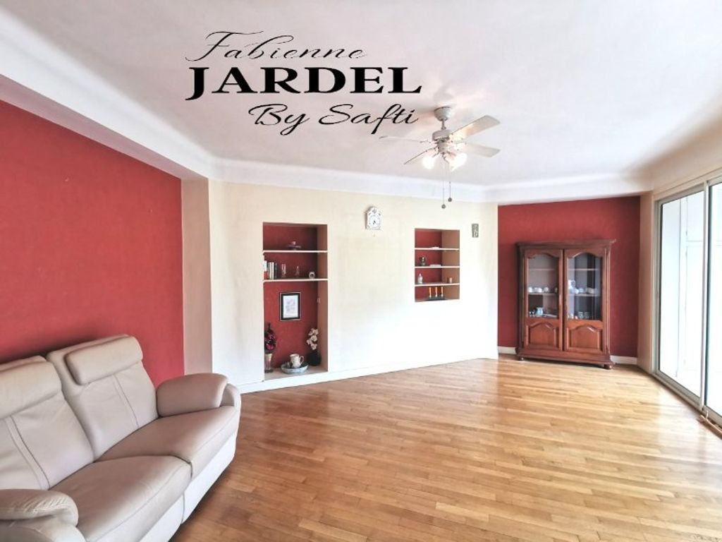 Achat appartement à vendre 5 pièces 109 m² - Sarlat-la-Canéda