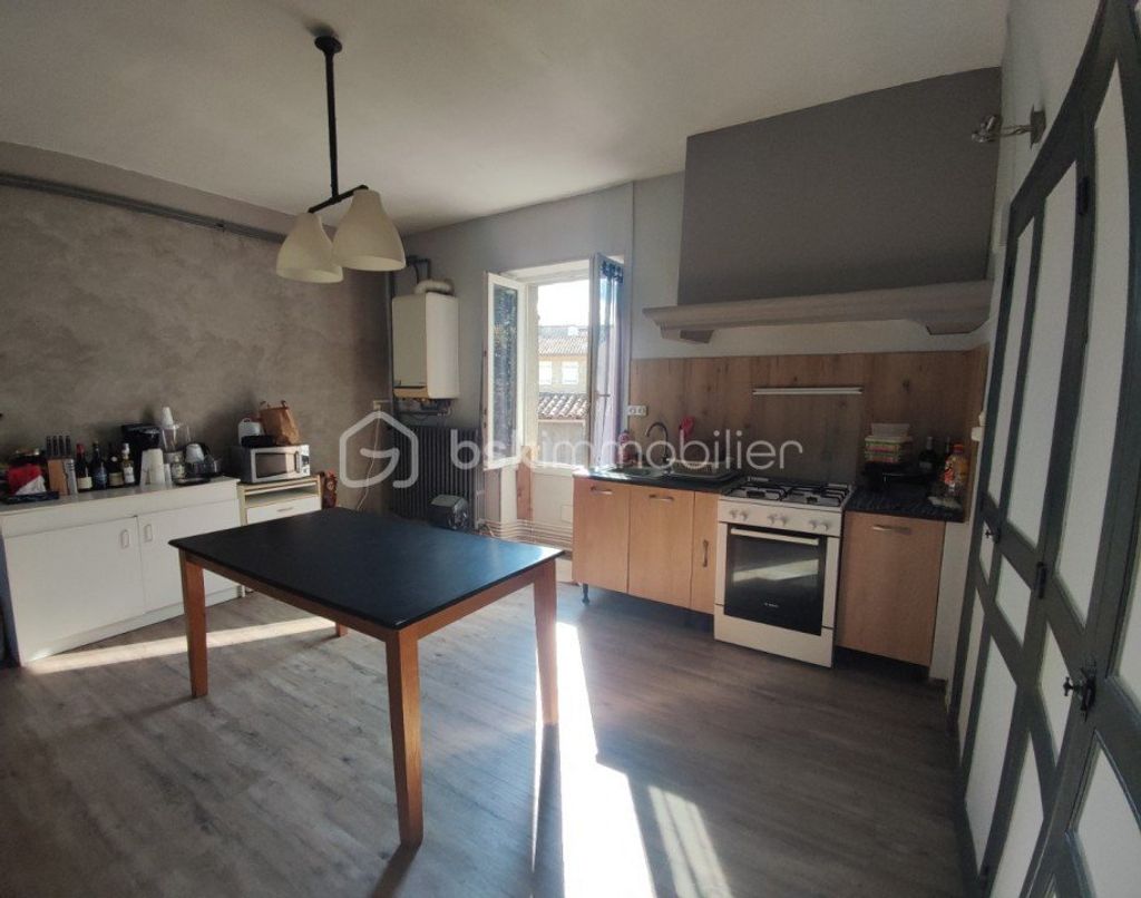Achat appartement à vendre 6 pièces 105 m² - Bourg-Saint-Andéol