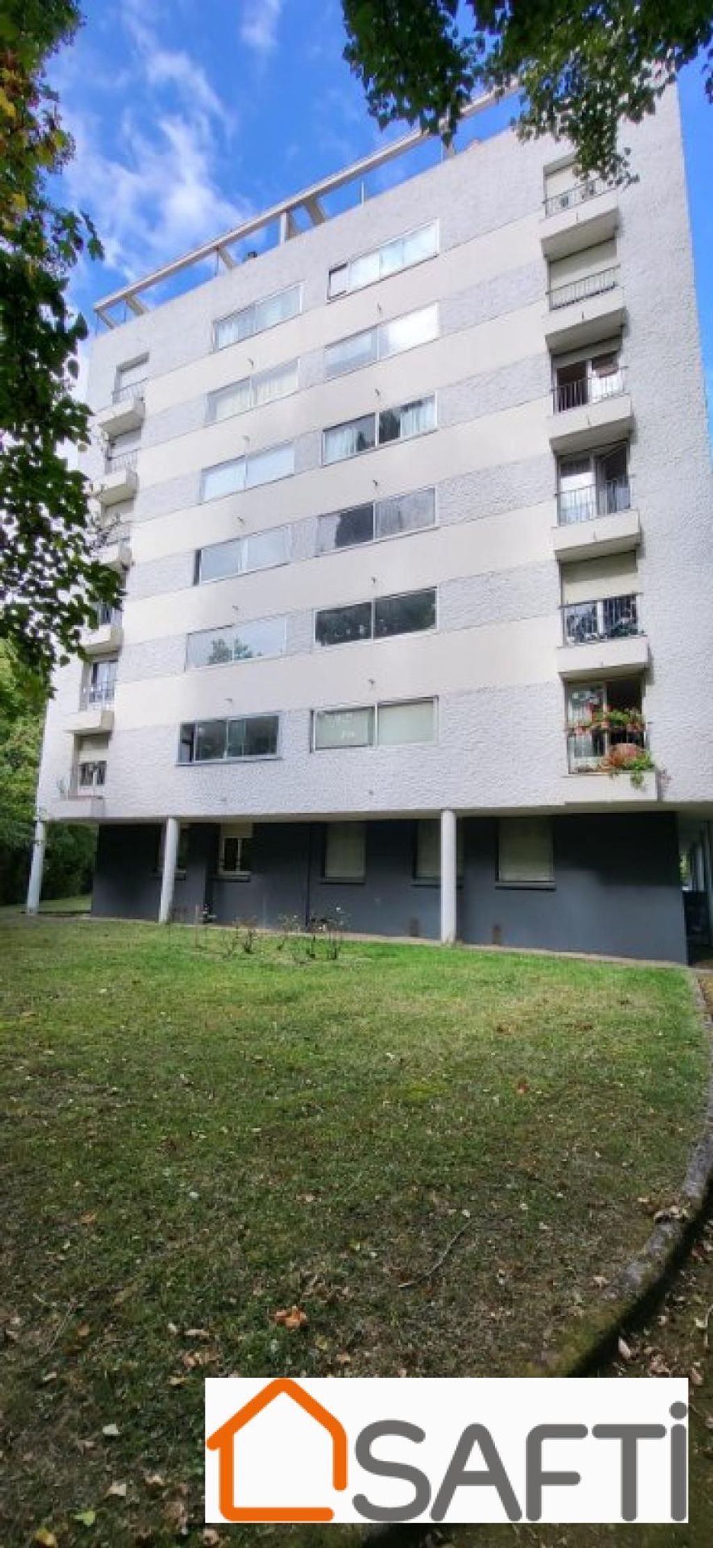 Achat appartement à vendre 4 pièces 74 m² - La Roche-sur-Yon