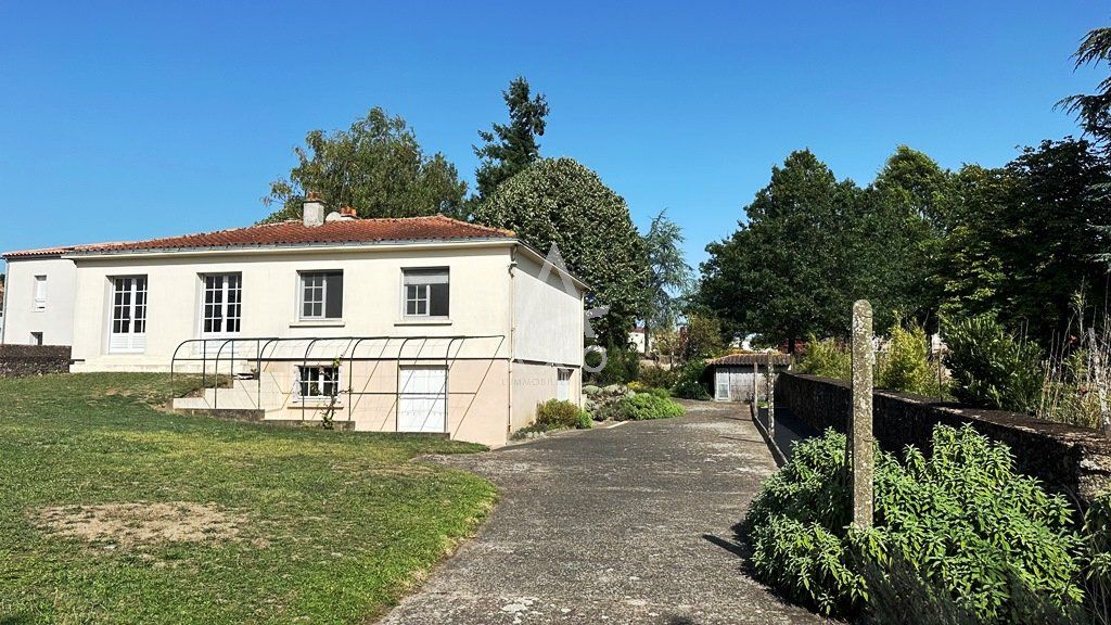 Achat maison à vendre 3 chambres 106 m² - Montaigu