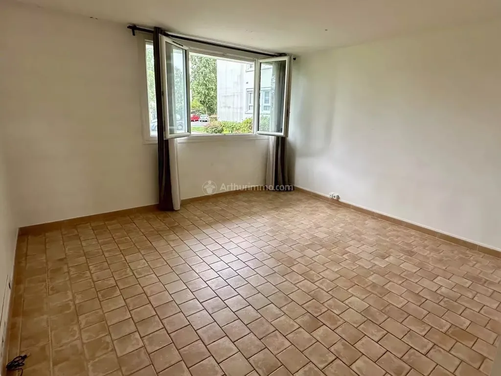 Achat appartement à vendre 2 pièces 53 m² - Saint-Michel-sur-Orge