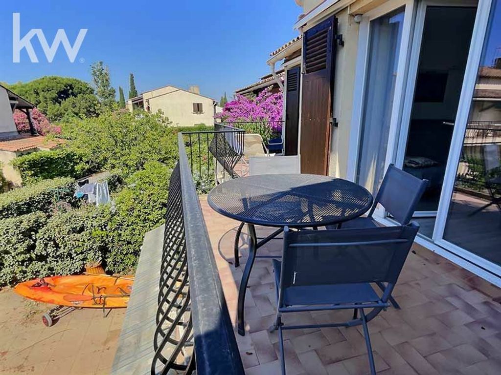 Achat appartement à vendre 3 pièces 51 m² - La Londe-les-Maures