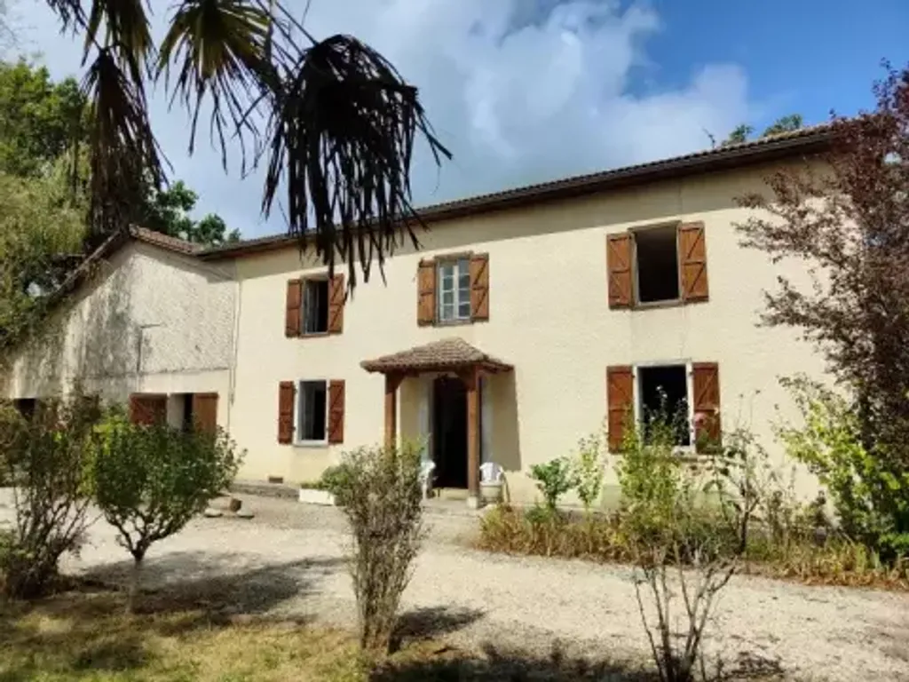 Achat maison à vendre 2 chambres 152 m² - Castelnau-Magnoac
