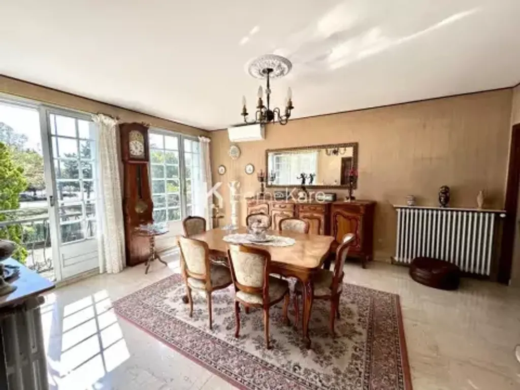 Achat maison à vendre 3 chambres 176 m² - Colomiers