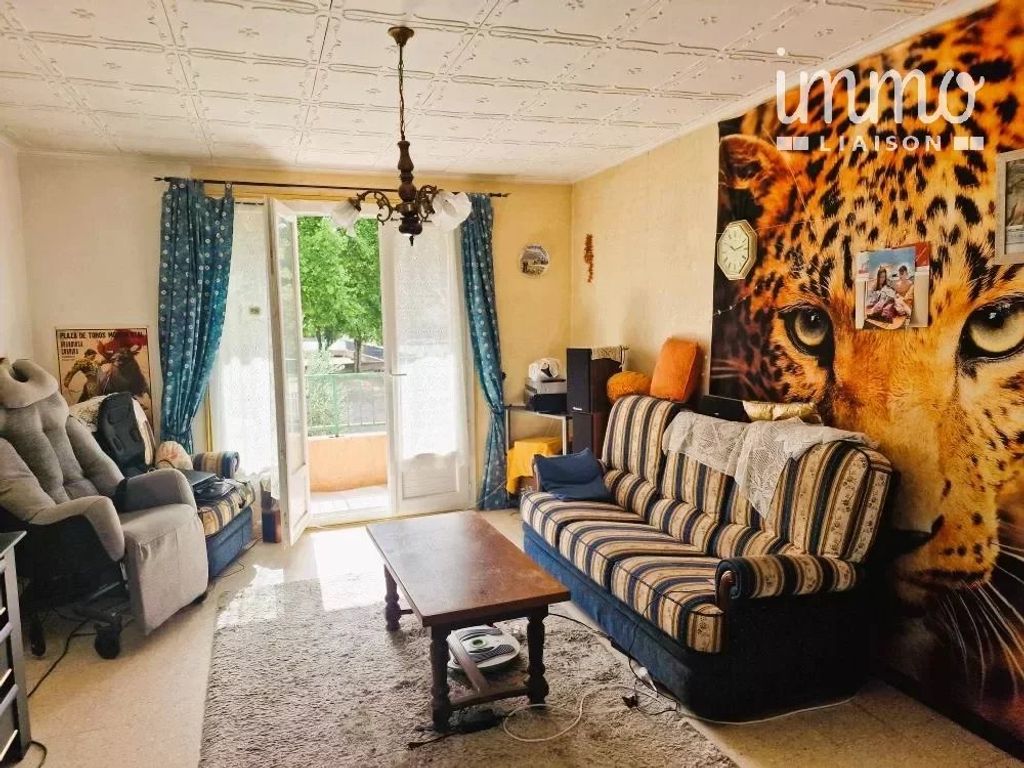 Achat maison à vendre 2 chambres 93 m² - Saint-Paul-Trois-Châteaux