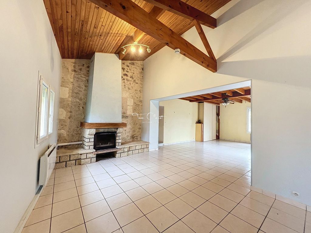 Achat maison à vendre 4 chambres 142 m² - Saint-Germain-de-la-Rivière