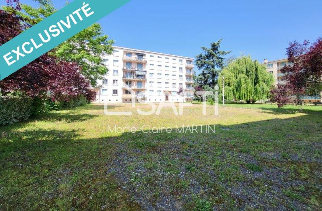Achat appartement à vendre 4 pièces 70 m² - Bourgoin-Jallieu