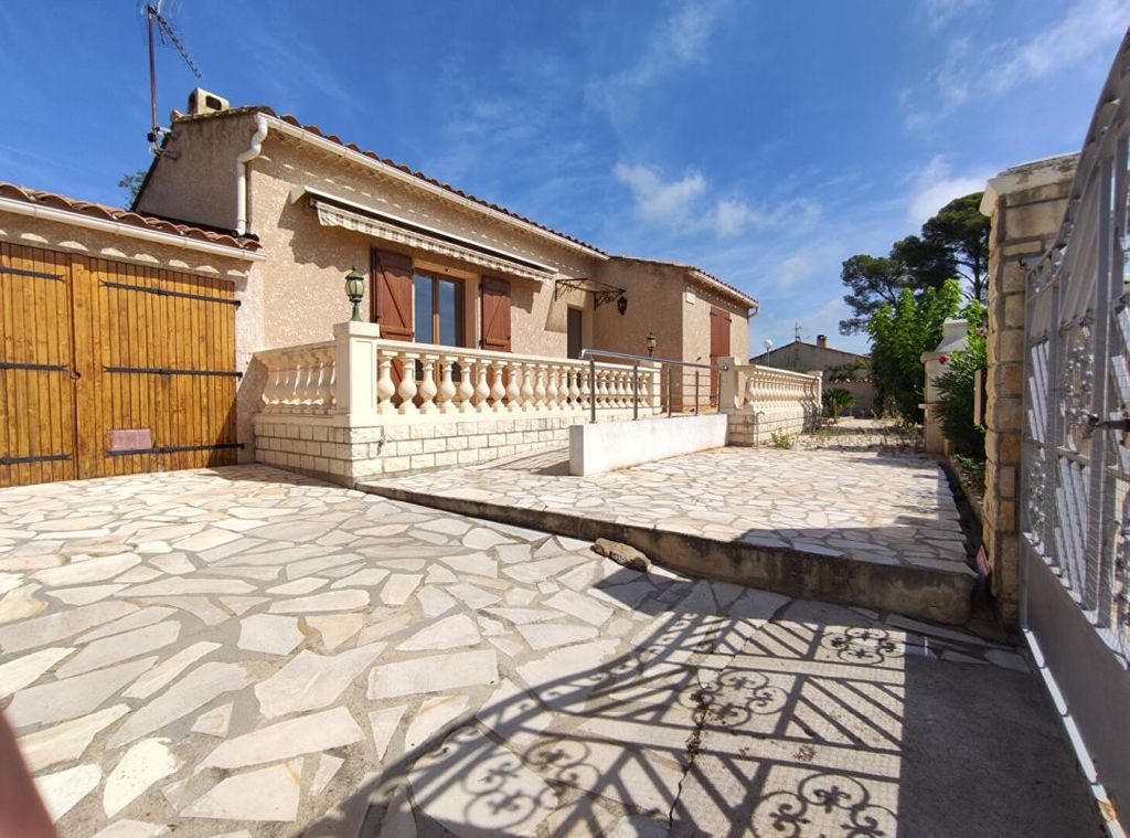 Achat maison à vendre 2 chambres 74 m² - La Londe-les-Maures