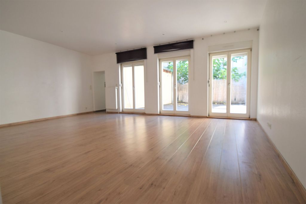 Achat appartement à vendre 2 pièces 76 m² - Metz