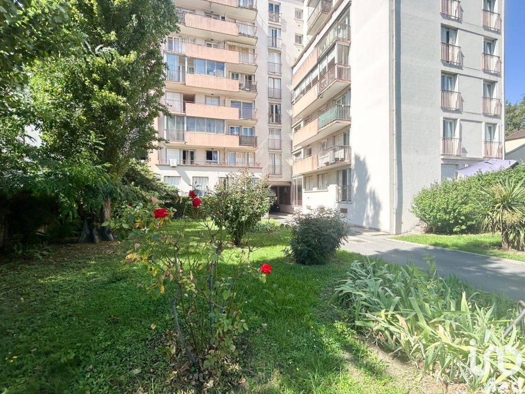 Achat appartement à vendre 3 pièces 72 m² - Livry-Gargan