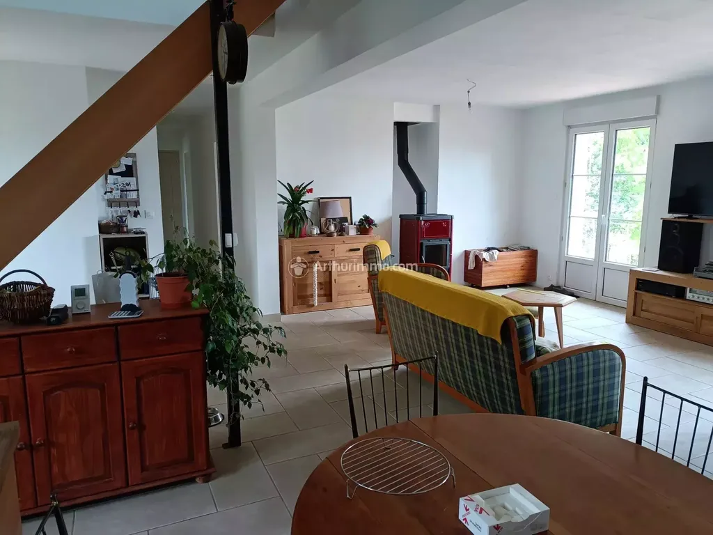 Achat maison 4 chambre(s) - Crennes-sur-Fraubée