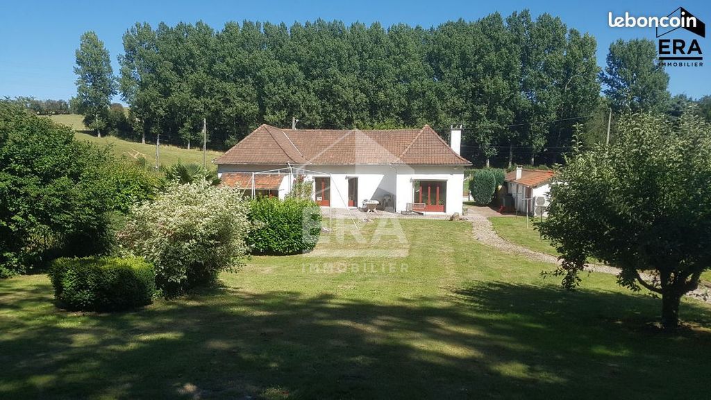 Achat maison à vendre 5 chambres 155 m² - Saint-Rémy-au-Bois