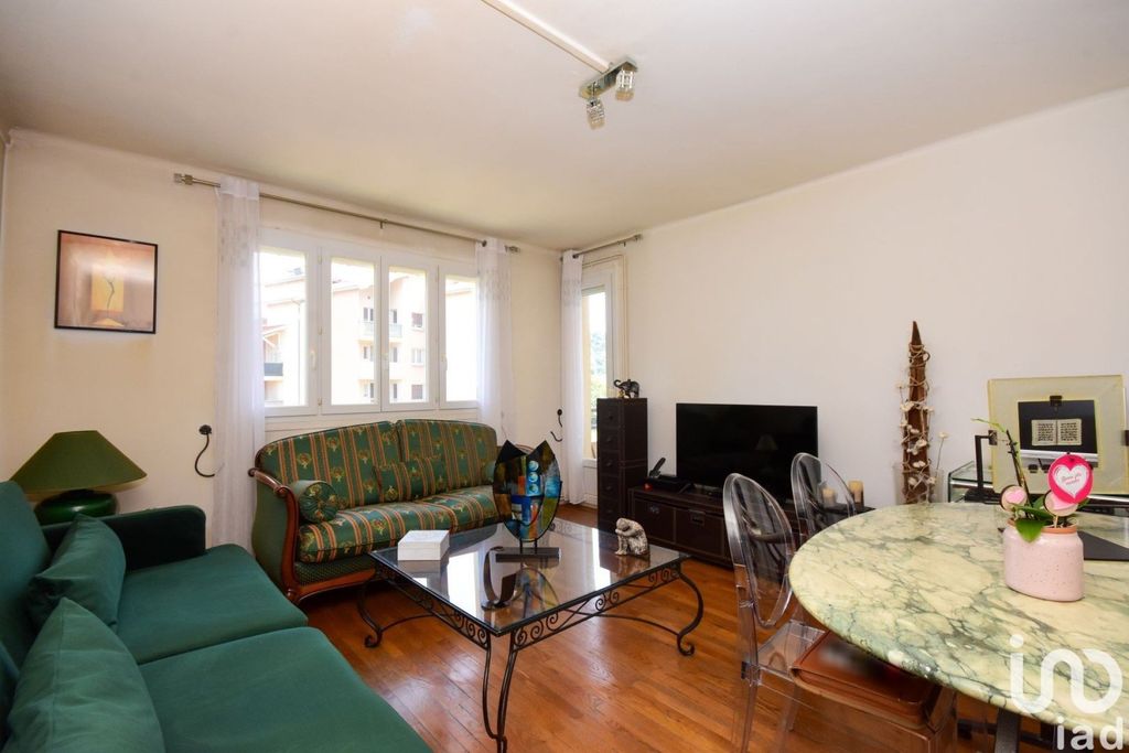 Achat appartement à vendre 4 pièces 68 m² - Sainte-Colombe