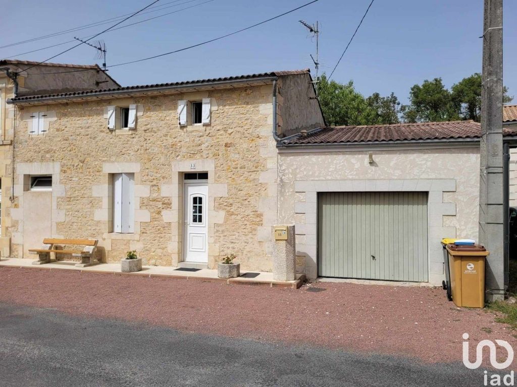 Achat maison à vendre 3 chambres 110 m² - Saint-Ciers-sur-Gironde