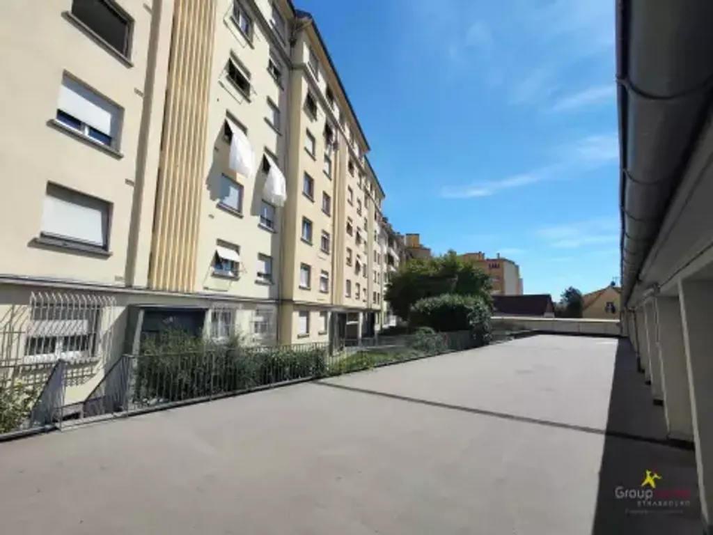 Achat appartement à vendre 2 pièces 54 m² - Strasbourg