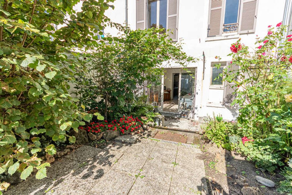 Achat maison à vendre 4 chambres 126 m² - Mantes-la-Jolie