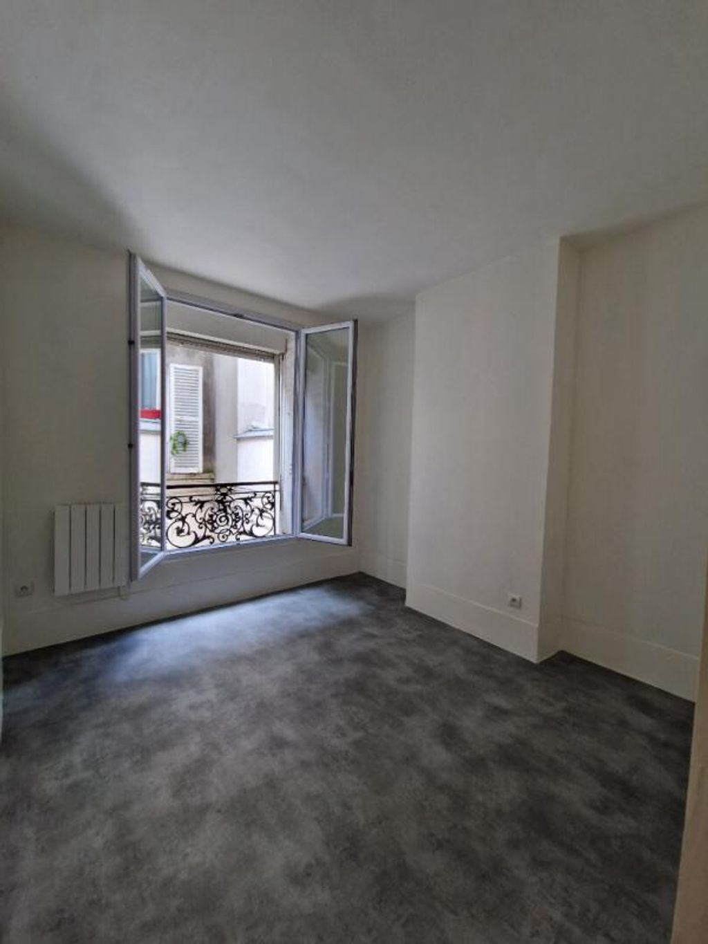 Achat studio à vendre 13 m² - Paris 18ème arrondissement