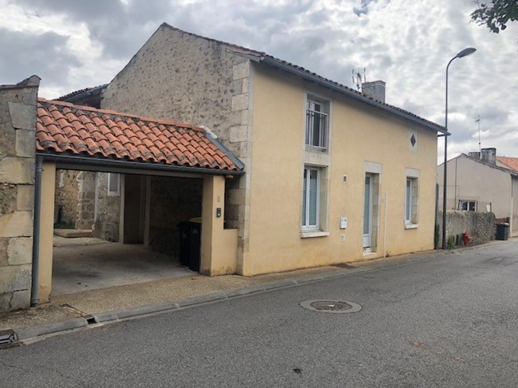 Achat maison à vendre 3 chambres 127 m² - Nieuil-l'Espoir