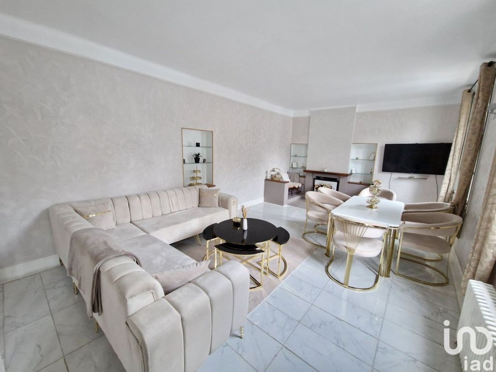 Achat maison à vendre 5 chambres 176 m² - Sully-sur-Loire