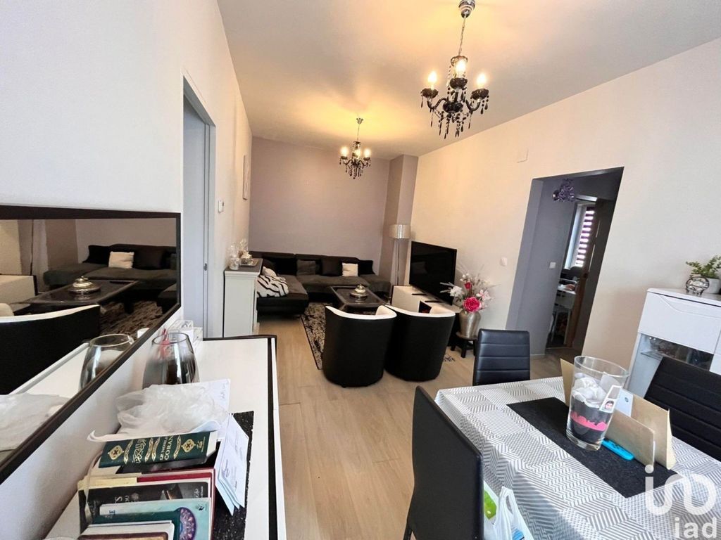 Achat maison à vendre 3 chambres 98 m² - Mondelange