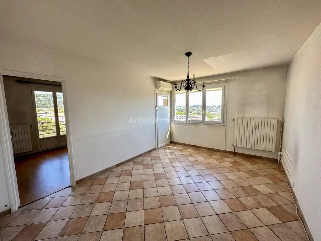 Achat appartement à vendre 3 pièces 58 m² - Draguignan