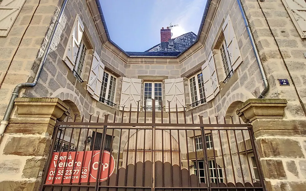 Achat maison à vendre 3 chambres 193 m² - Brive-la-Gaillarde