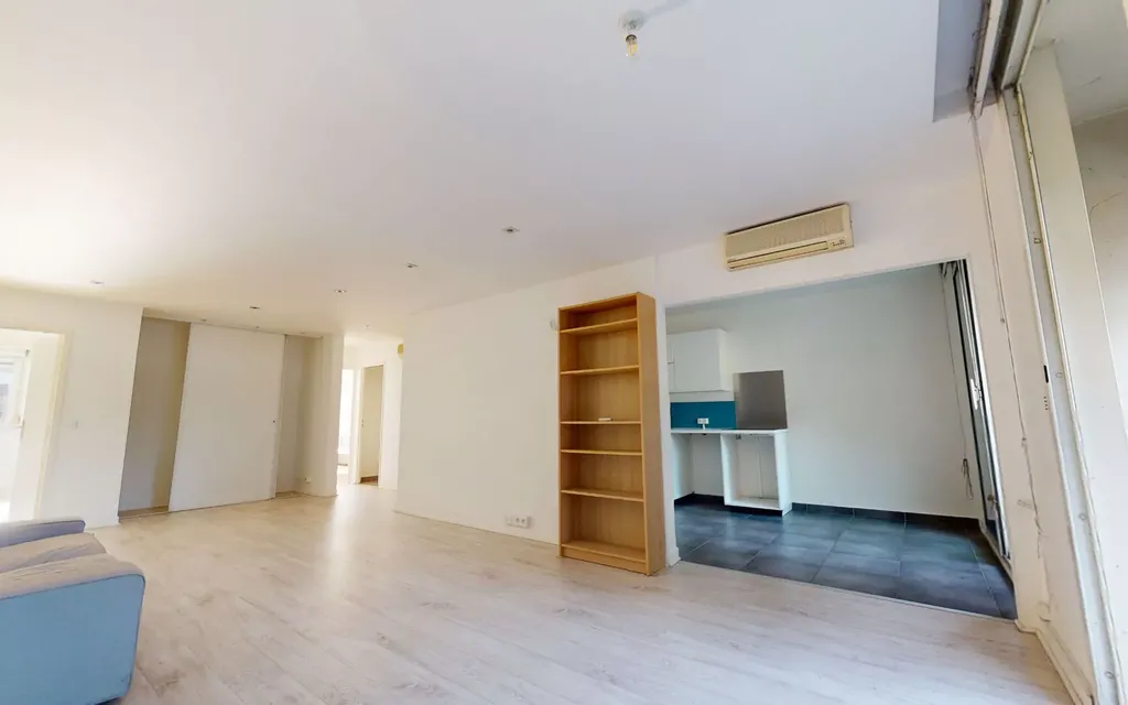 Achat appartement à vendre 5 pièces 98 m² - Lyon 7ème arrondissement