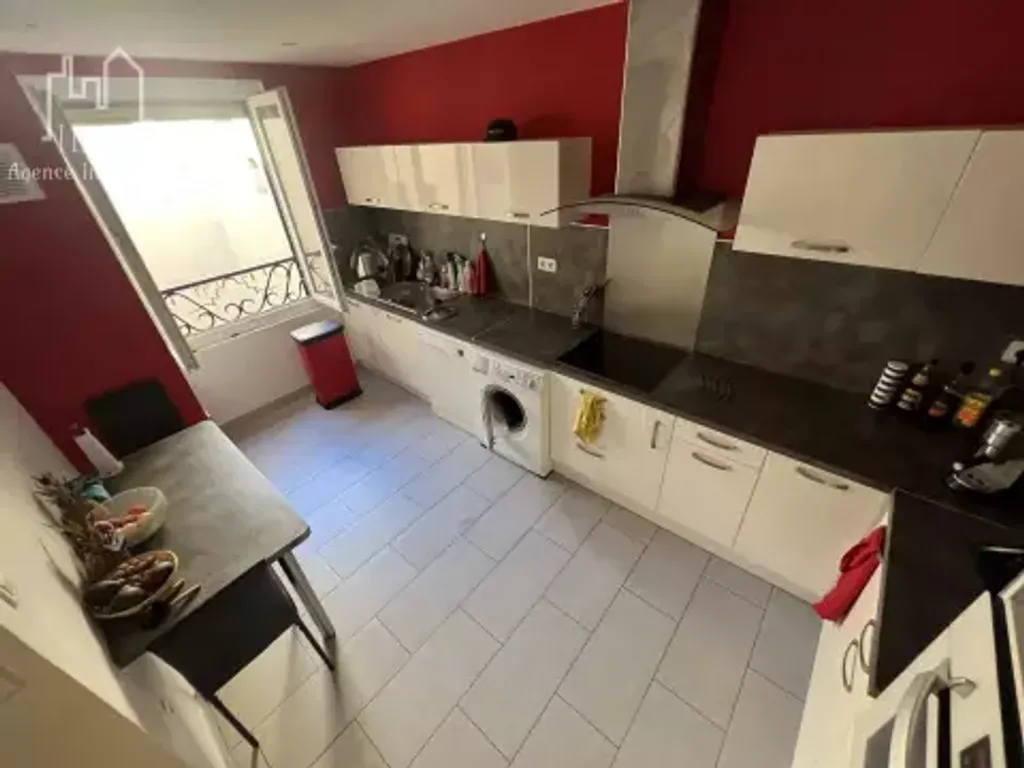 Achat appartement à vendre 5 pièces 110 m² - Frontignan