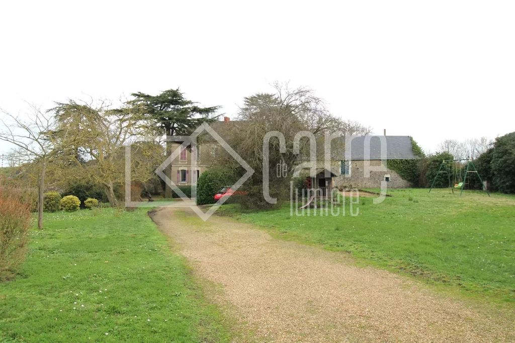 Achat maison à vendre 6 chambres 250 m² - Chalonnes-sur-Loire