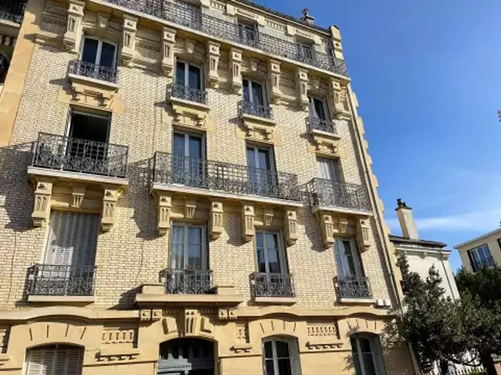 Achat appartement à vendre 3 pièces 64 m² - Asnières-sur-Seine