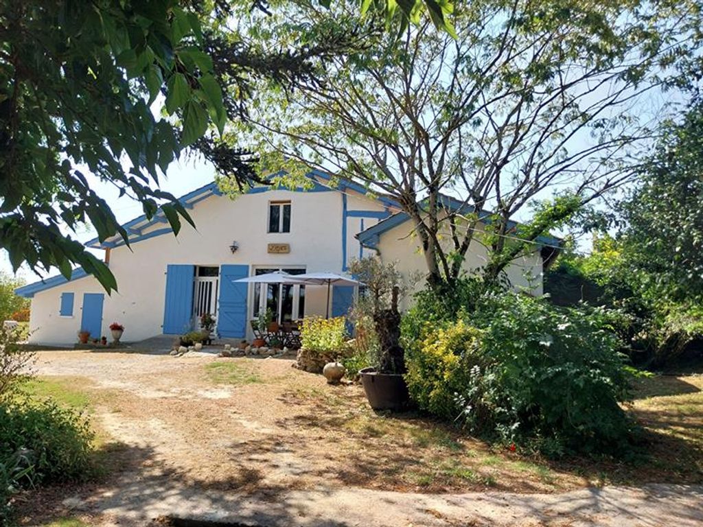 Achat maison à vendre 4 chambres 163 m² - Bénesse-lès-Dax