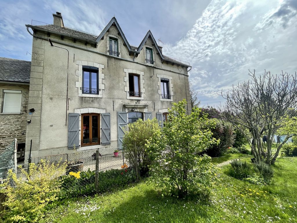 Achat maison à vendre 7 chambres 230 m² - Baraqueville