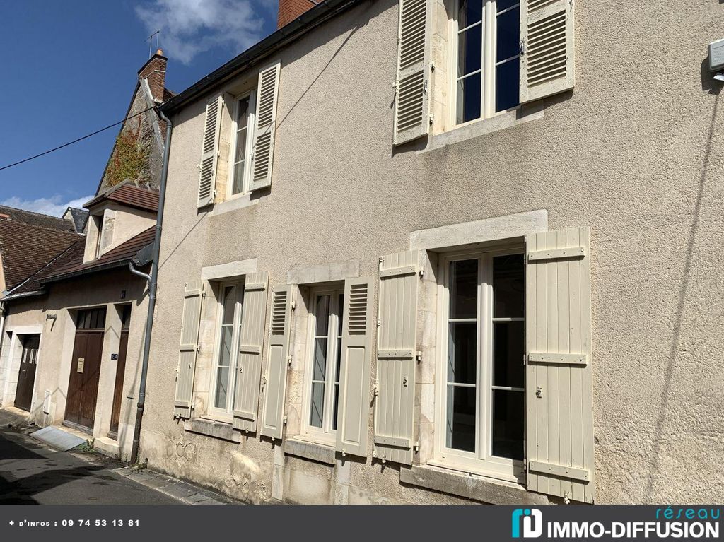 Achat maison à vendre 4 chambres 126 m² - Saint-Amand-Montrond