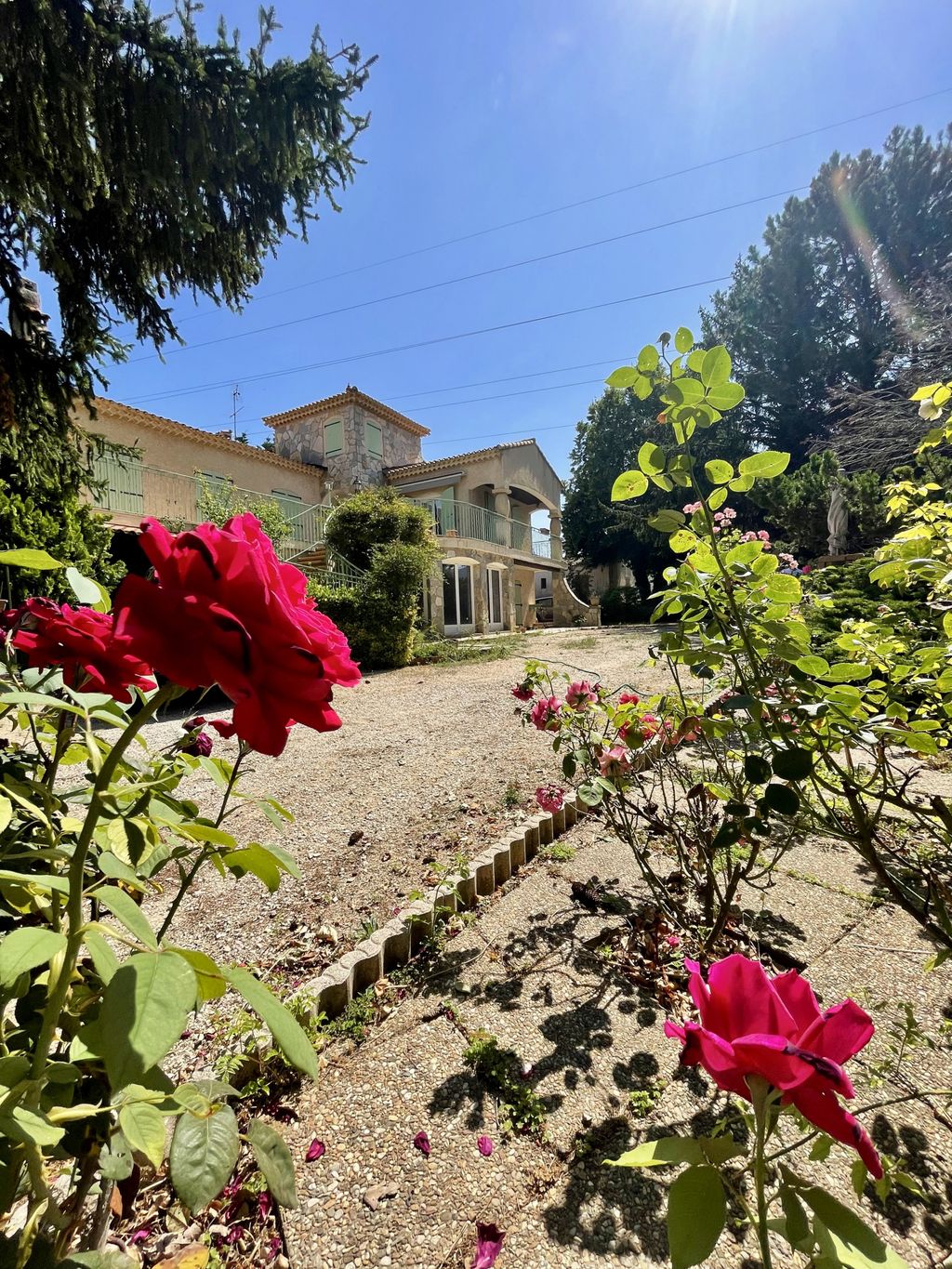 Achat maison à vendre 4 chambres 200 m² - Gardanne