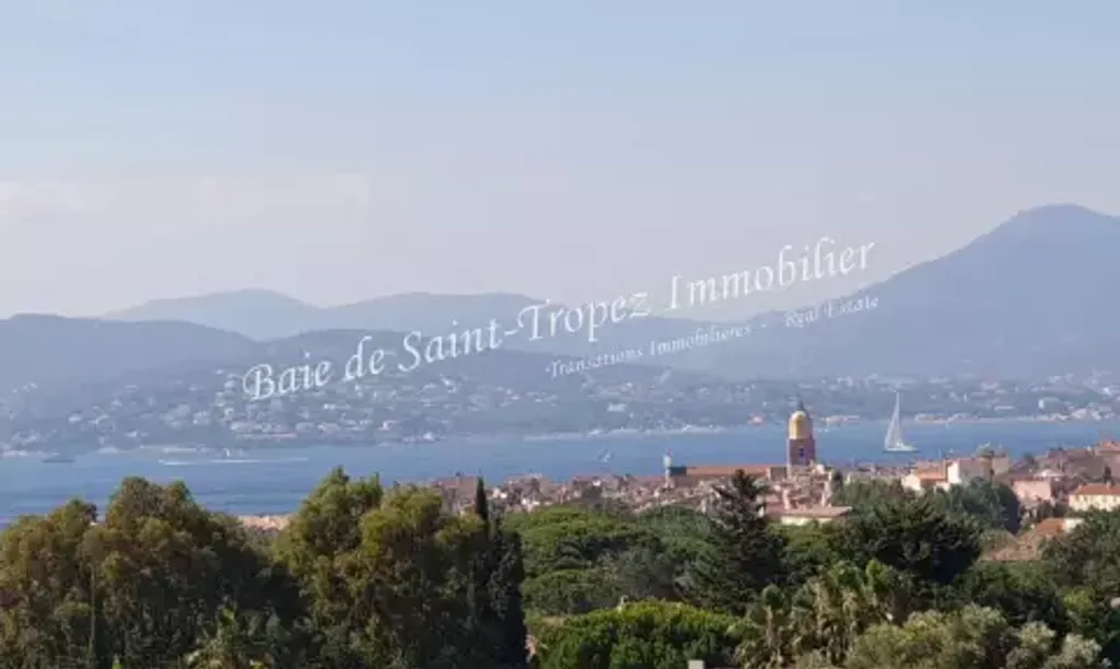Achat maison à vendre 6 chambres 350 m² - Saint-Tropez