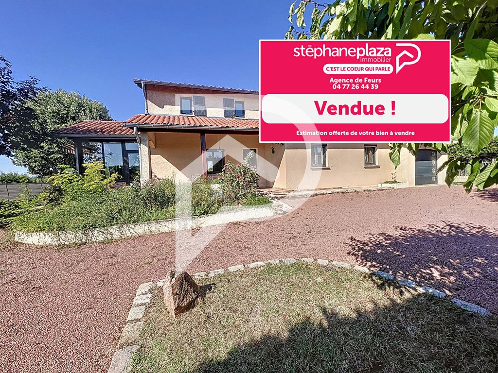 Achat maison à vendre 3 chambres 122 m² - Pouilly-lès-Feurs