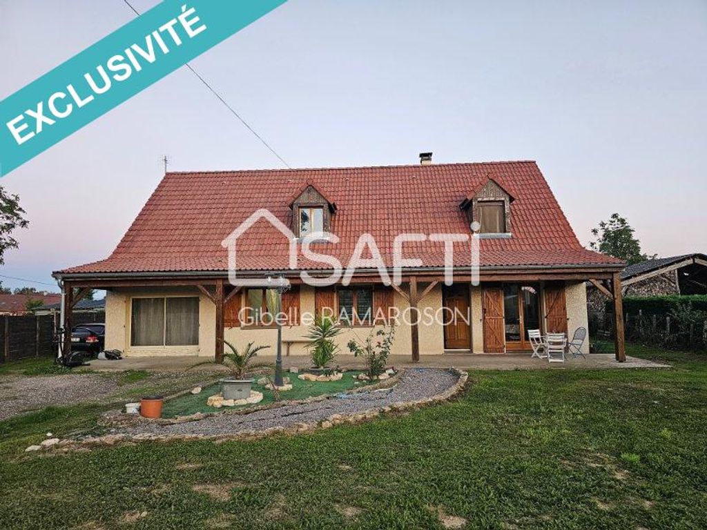 Achat maison à vendre 4 chambres 140 m² - Saint-Vincent-en-Bresse