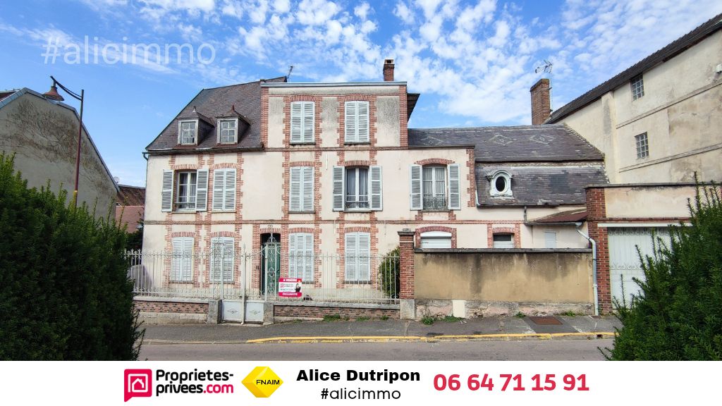 Achat maison à vendre 6 chambres 252 m² - Sézanne