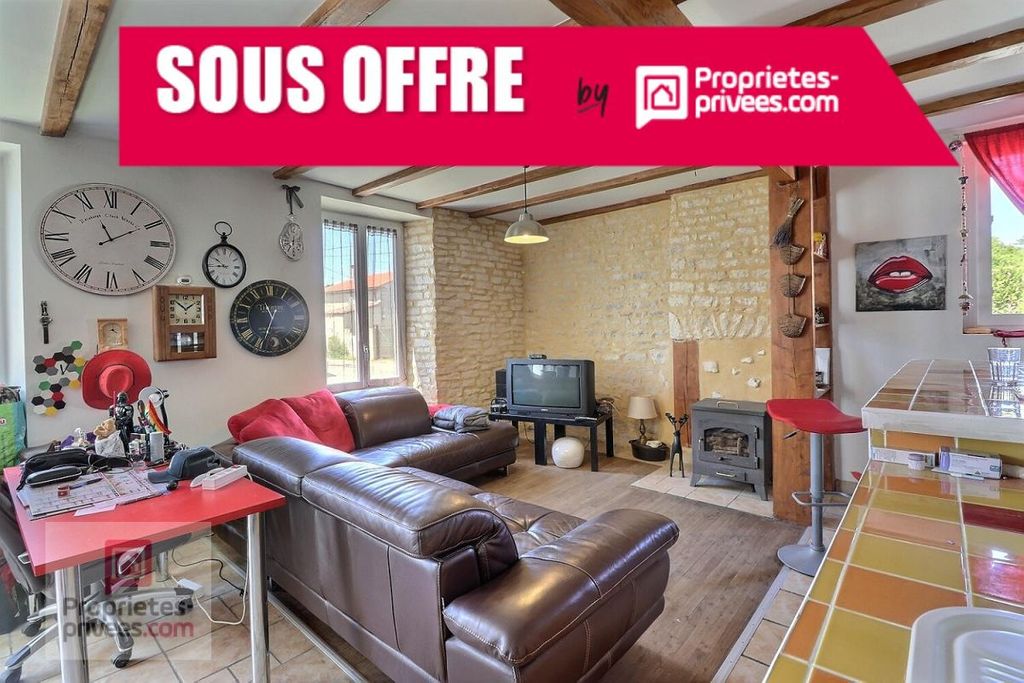 Achat maison à vendre 2 chambres 74 m² - Surgères