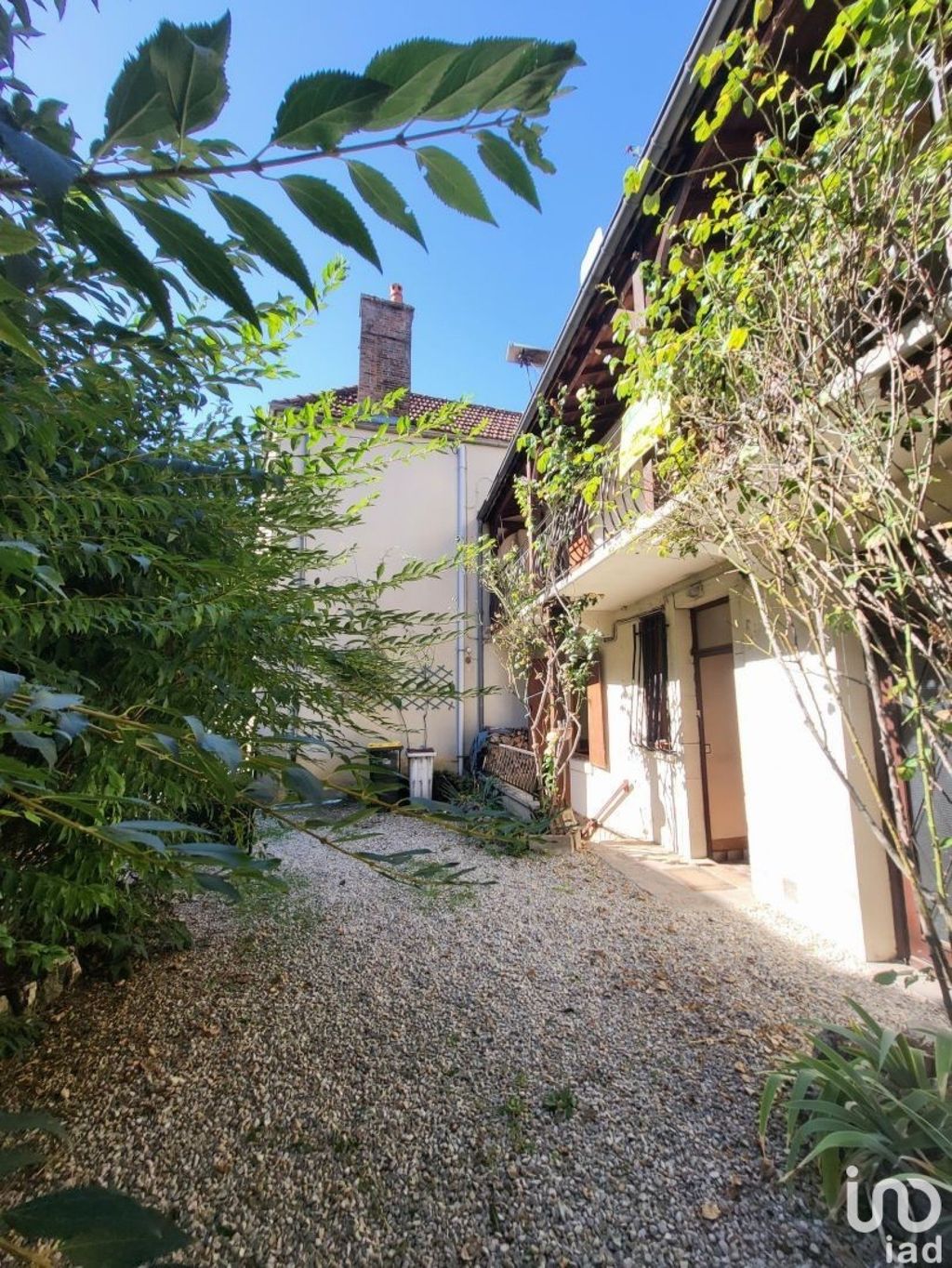 Achat maison à vendre 3 chambres 125 m² - Ancy-le-Franc