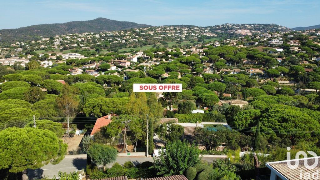 Achat maison à vendre 3 chambres 140 m² - Sainte-Maxime