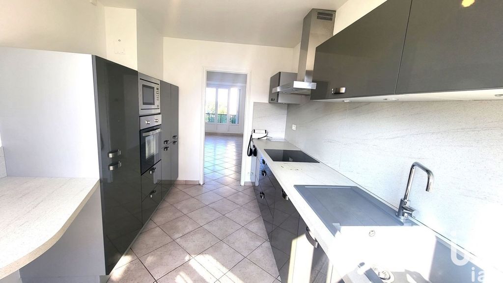 Achat appartement à vendre 4 pièces 85 m² - Montargis