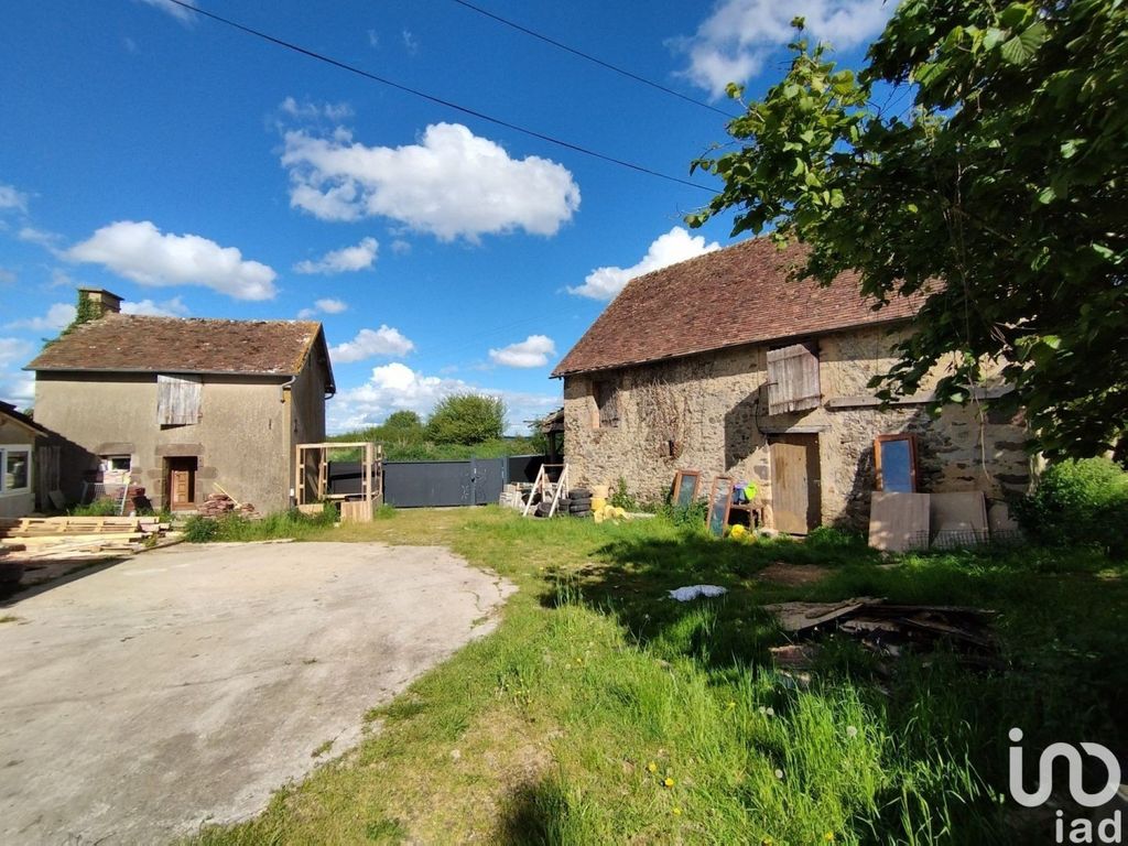 Achat maison à vendre 4 chambres 132 m² - Saint-Aubin-de-Locquenay