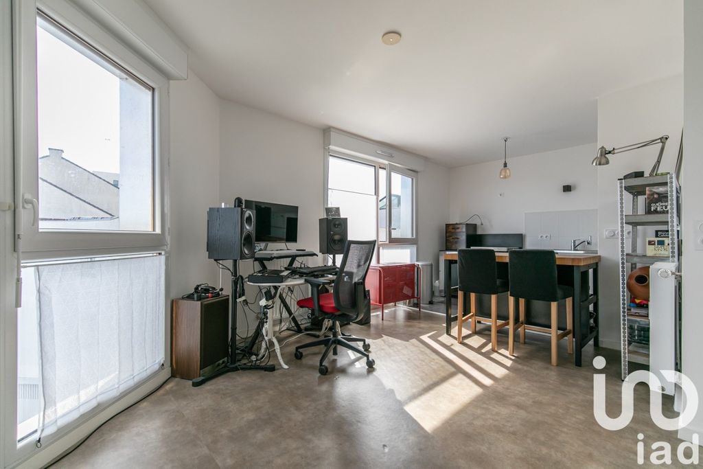 Achat appartement à vendre 2 pièces 42 m² - Fontenay-sous-Bois