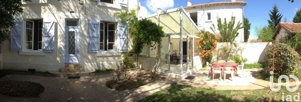 Achat maison à vendre 3 chambres 115 m² - La Rochelle